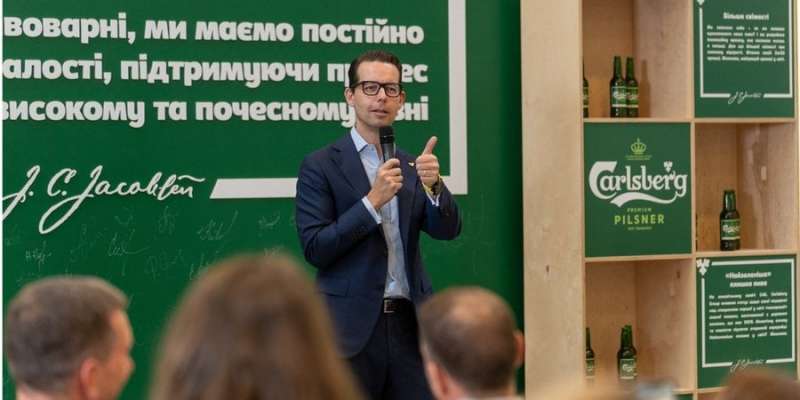 «Ми не підемо на угоду з Путіним». CEO Carlsberg Group про націоналізацію російських заводів та інвестиції в Україну — інтервью